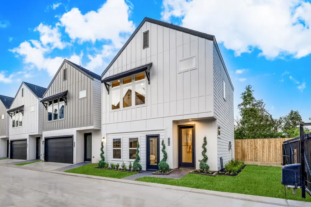 Plan 1458 exterior photo